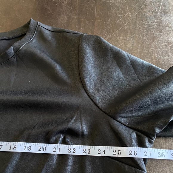 Lane Bryant Asymmetrical Peplum Top Women's size 26-28 NWT - Picture 9 of 11